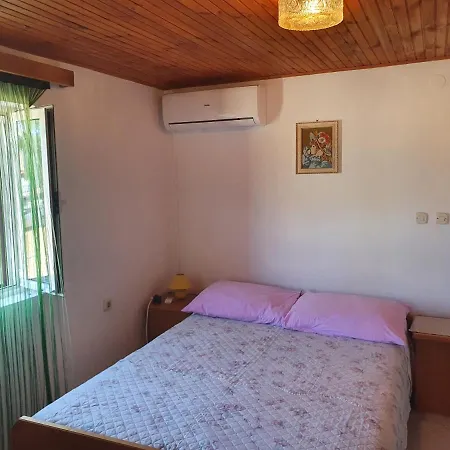 Letizia Apartment